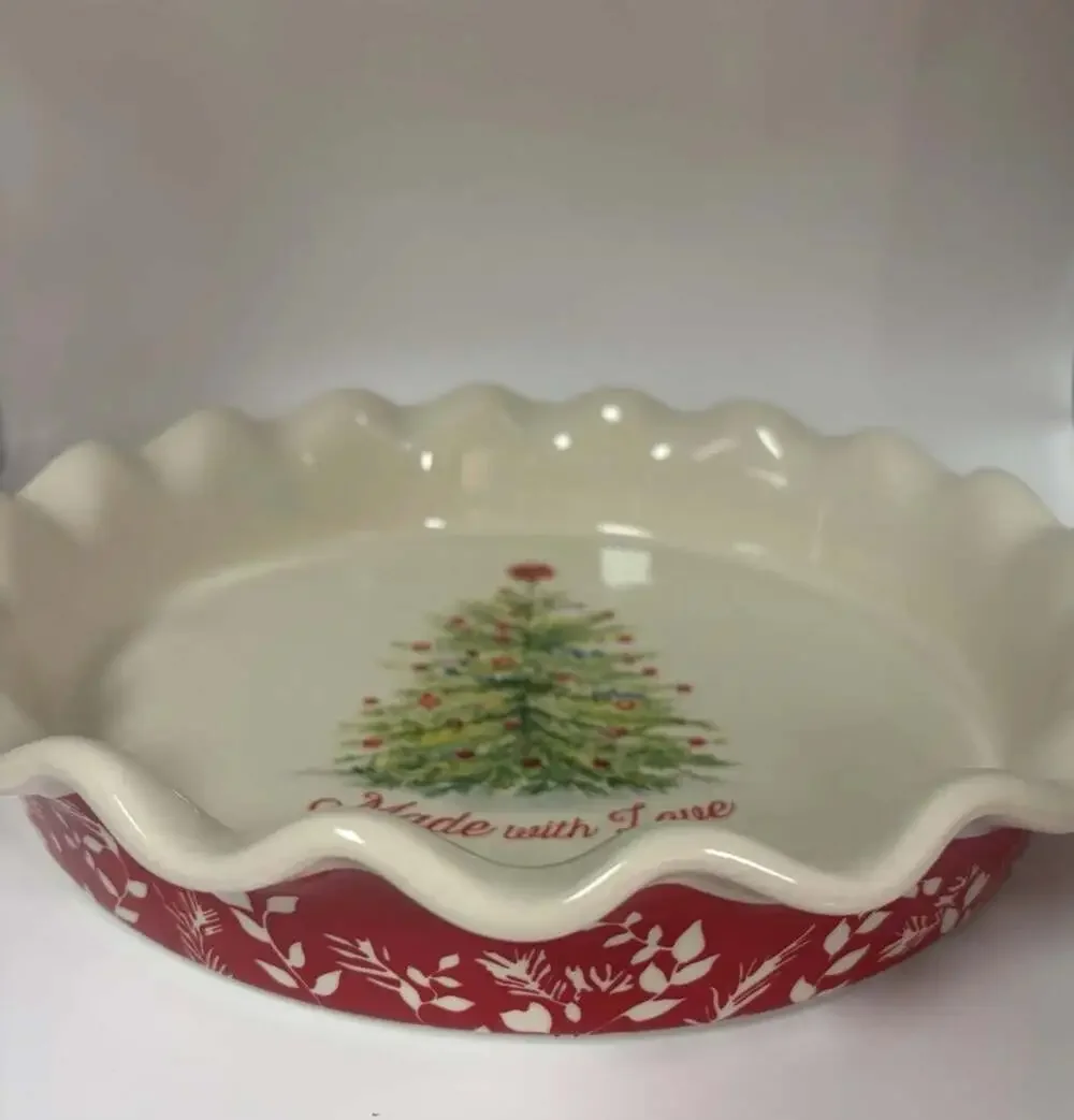 Pioneer Woman 9” Pie Dish “Made with Love” Ruffled Edge Christmas Tree